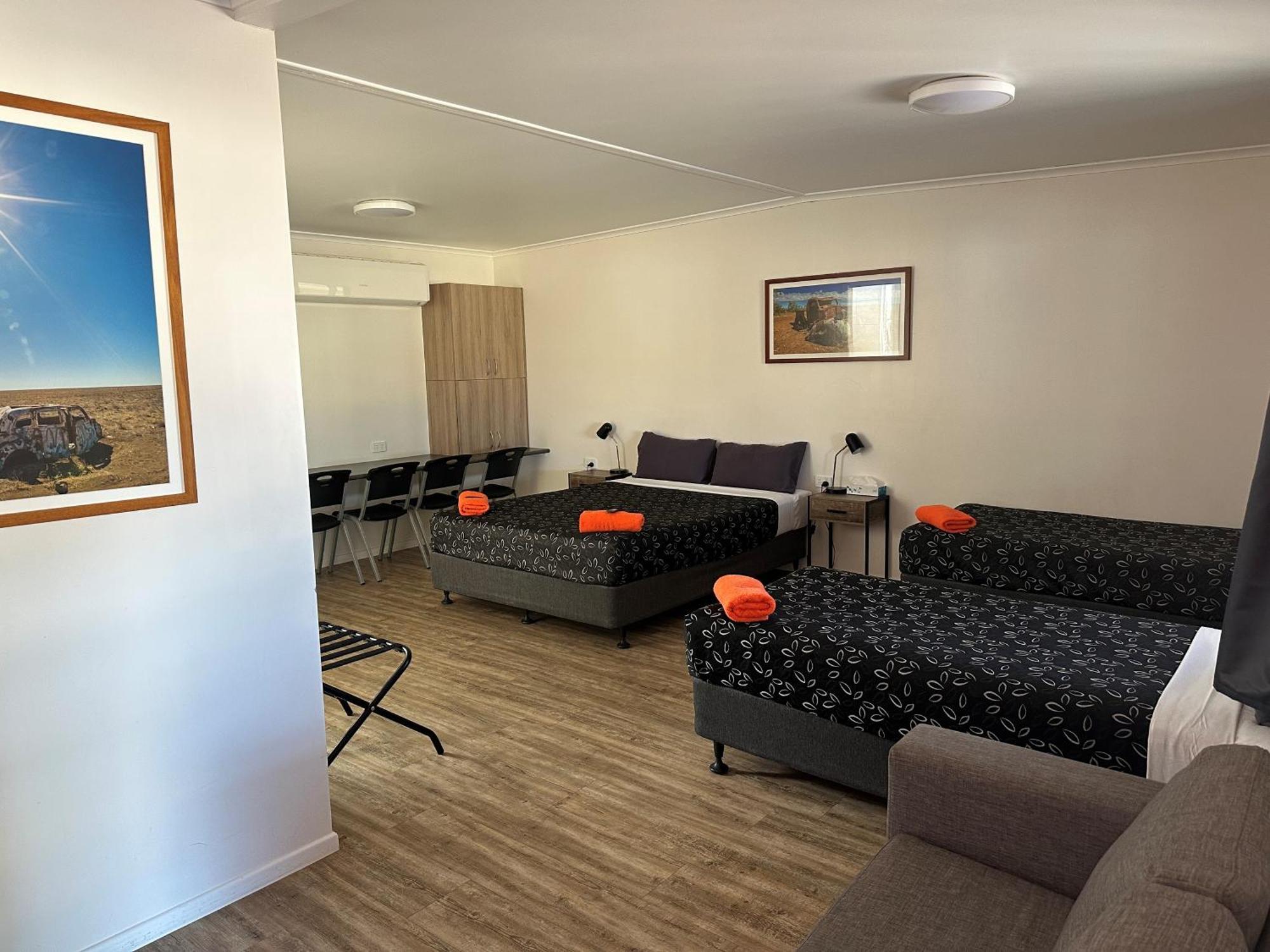 Winton Outback Motel Dış mekan fotoğraf