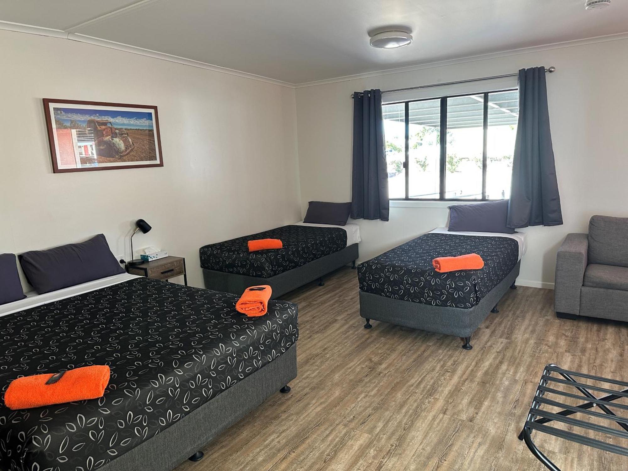 Winton Outback Motel Dış mekan fotoğraf